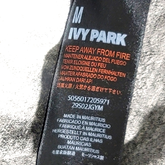 Ivy Park Women's Pull-Over Split Back  Knit Sweater Top Size M - Picture 13 of 15